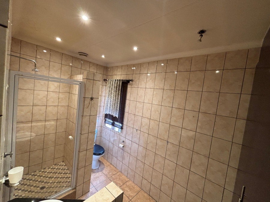 3 Bedroom Property for Sale in Oos Einde North West